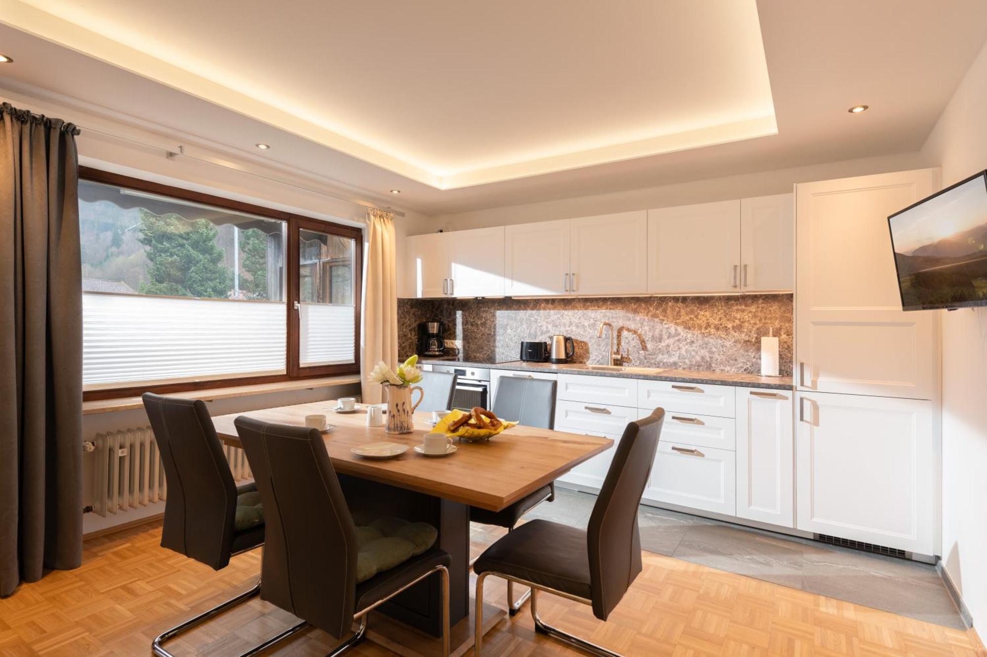 Ferienhaus Wildbarren - Alpenmagie Suites 오베라우도프 외부 사진
